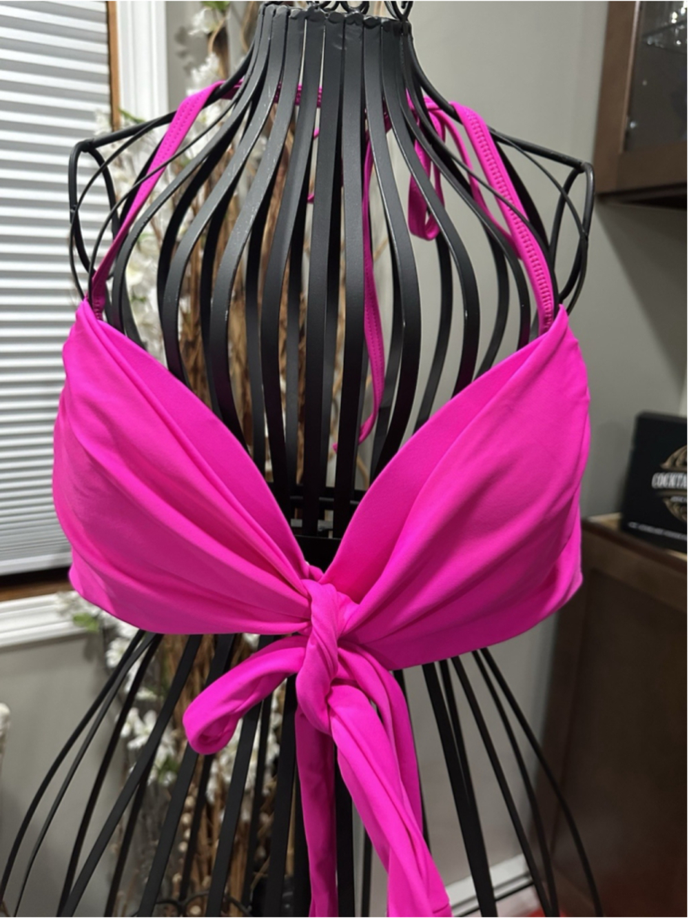 Victoria's Secret VERY SEXY PUSH UP Top Swimwear 34D Bright Hot Pink Tie Twist